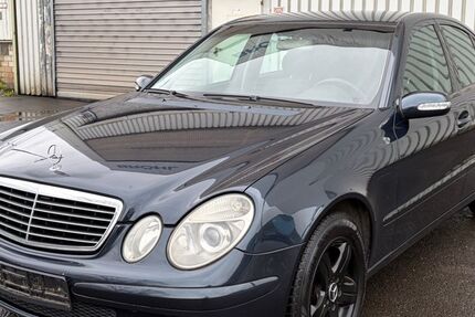 Mercedes-Benz E 220 379.430 km 1.490 &euro; Linz am Rhein 53545