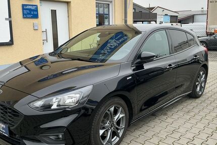 Ford Focus 109.870 km 10.890 € Bodenheim 55294