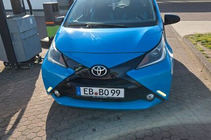 Toyota Aygo (X) 55.800 km 8.700 &euro; Aken 06385
