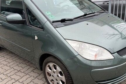 Mitsubishi Colt 197.656 km 2.750 &euro; Berlin 12099