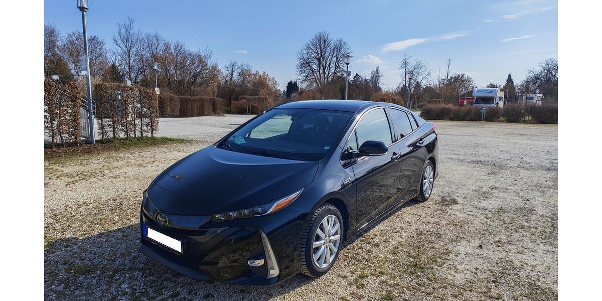 Toyota Prius 67.000 km 21.000 &euro; Neu-Ulm 89231