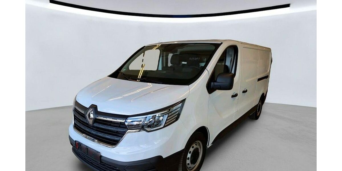 Renault Trafic 77.669 km 22.990 &euro; München 81825