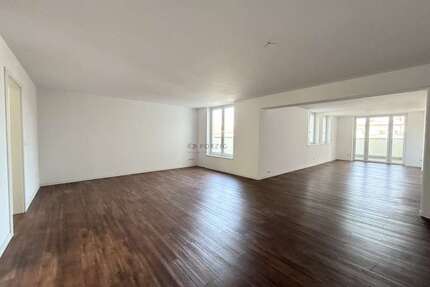 Wohnung zum Mieten in Ribnitz-Damgarten 1.260 € 126 m²