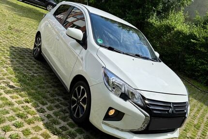 Mitsubishi Space Star 26.180 km 8.799 &euro; Göttingen 37079