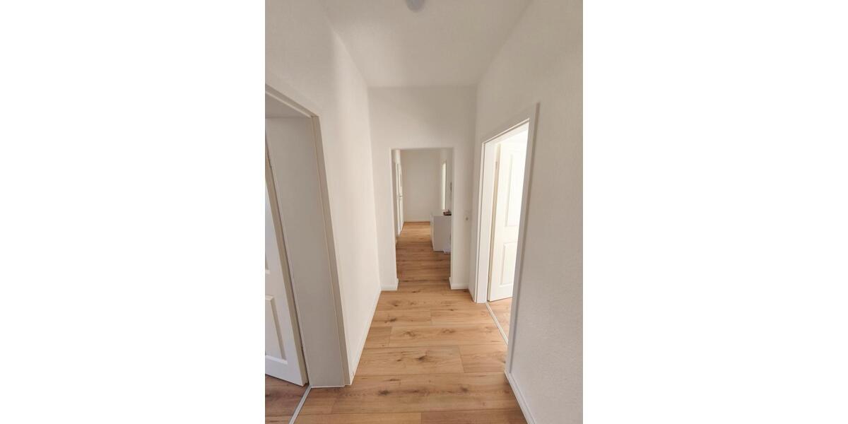 Etagenwohnung Sangerhausen - 1 Zimmer, 61 m&sup2;, 500&euro; | Angebot:26192473
