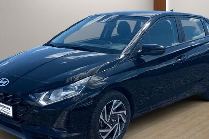 Hyundai i20 17.626 km 20.799 &euro; Landau 76829