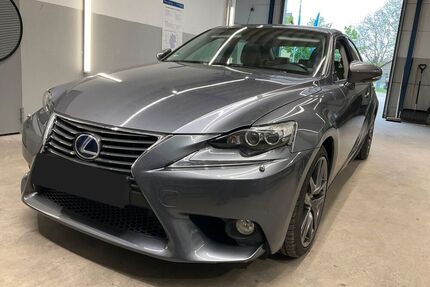 Lexus IS 300