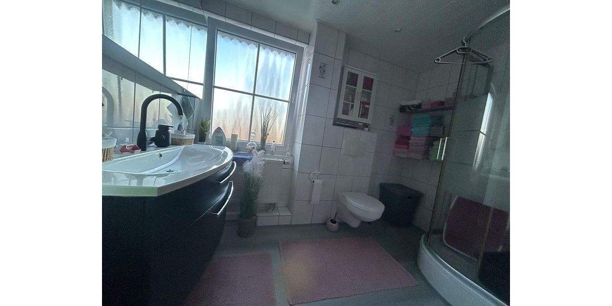 Reihenmittelhaus Lüdenscheid - 1 Zimmer, 150 m&sup2;, 320.000&euro; | Angebot:26343932