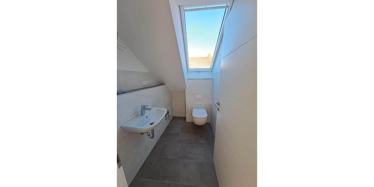 4-Raum - Penthouse mit zwei großen Balkonen - 165 qm Wohnfläche - PKW Stellplatz 4 zimmer