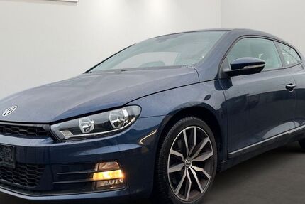 VW Scirocco 83.723 km 10.499 € Berlin 12681