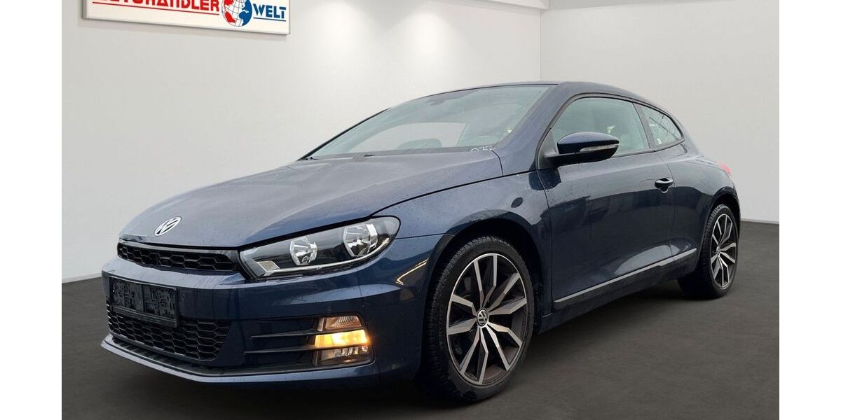 VW Scirocco 83.723 km 10.699 € Berlin 12681