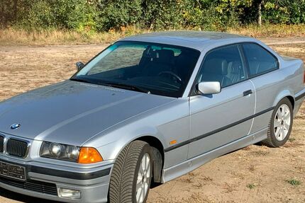BMW 323 132.000 km 15.999 &euro; Senftenberg 01968