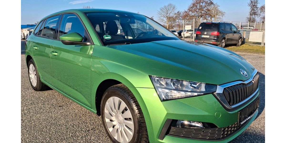 Skoda Scala 48.000 km 13.999 &euro; Upgant- Schott 26529