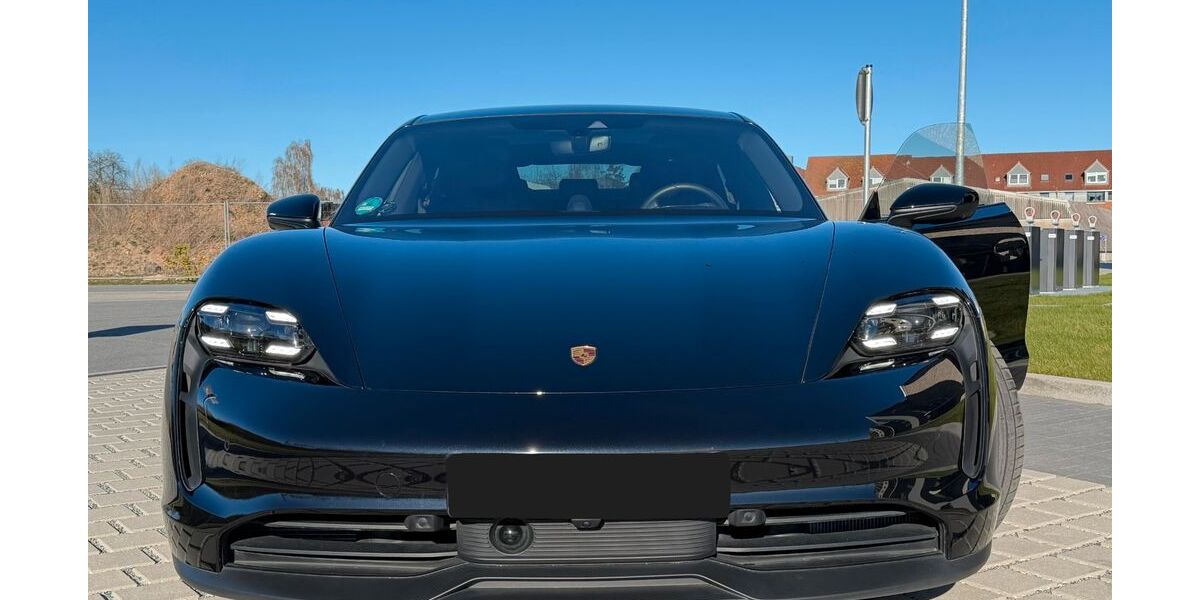 Porsche Taycan 33.000 km 69.500 &euro; Bad Oldesloe 23843