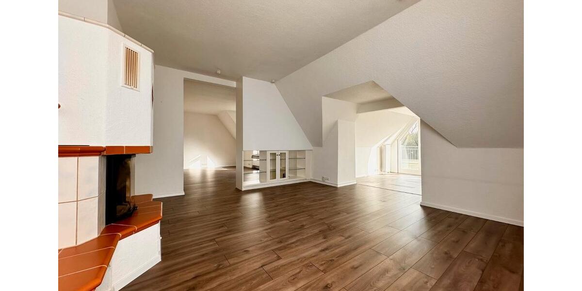 Maisonettenwohnung Zetel - 5.5 Zimmer, 170 m&sup2;, 1.200&euro; | Angebot:25979487