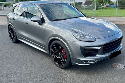Porsche Cayenne 73.300 km 46.950 € Freigericht 63579