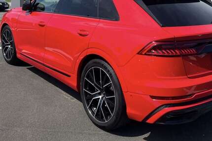 Audi Q8 71.000 km 63.990 € Essen 45145