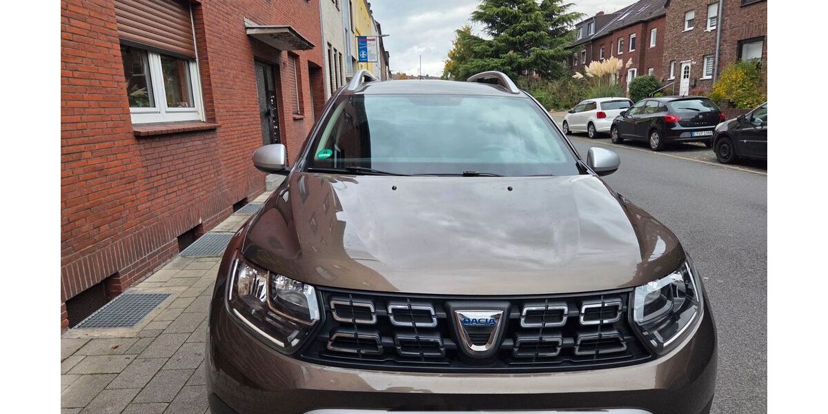 Dacia Duster 84.500 km 10.750 &euro; Oberhausen 46047