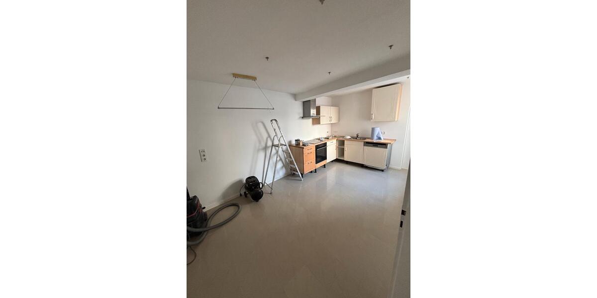 Einfamilienhaus Pohlheim - 3.5 Zimmer, 117 m&sup2;, 1.250&euro; | Angebot:26395102