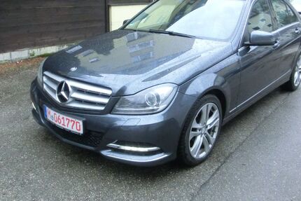 Mercedes-Benz C 250 229.300 km 10.450 &euro; München 80807