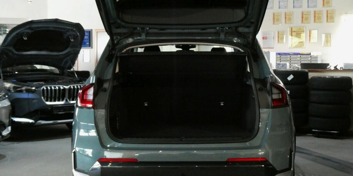 BMW X1 20d x-Line AHK,Leder,Kamera,Abstandstempomat 17.900 km 41.290 &euro; Landshut 84030