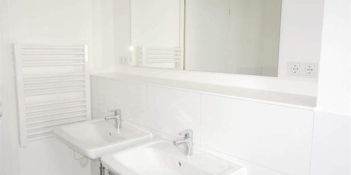 Etagenwohnung Mönchengladbach Stadtmitte - 4 Zimmer, 129 m&sup2;, 1.613&euro; | Angebot:24623557