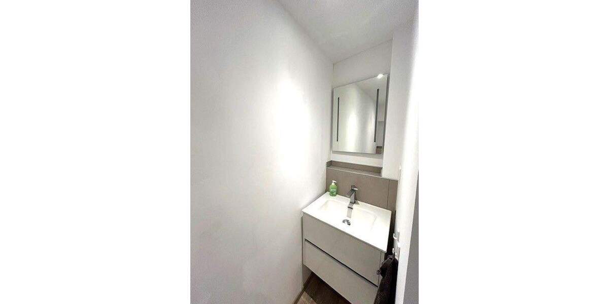 Etagenwohnung Winterberg - 2 Zimmer, 62 m&sup2;, 159.900&euro; | Angebot:25751010