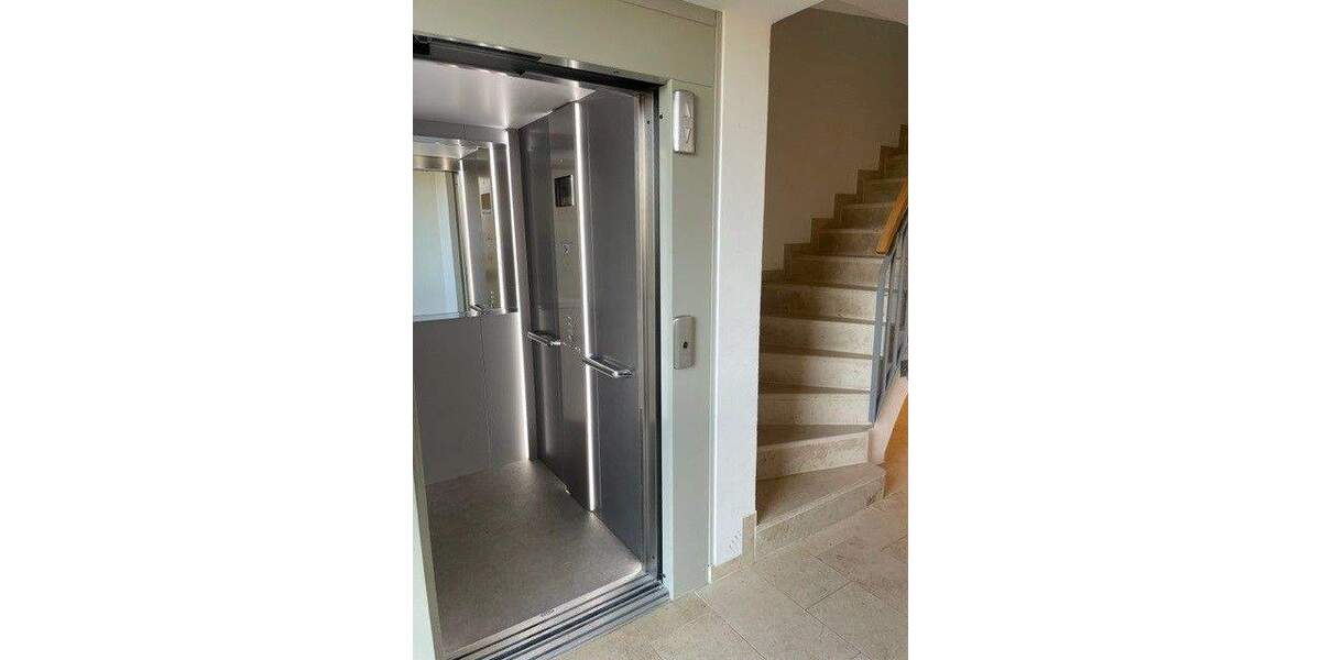 Etagenwohnung Gengenbach - 3 Zimmer, 78 m&sup2;, 950&euro; | Angebot:23941068