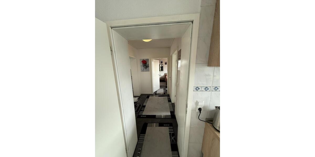 Etagenwohnung Voerde (Niederrhein) - 2.5 Zimmer, 52 m&sup2;, 150.000&euro; | Angebot:24696281