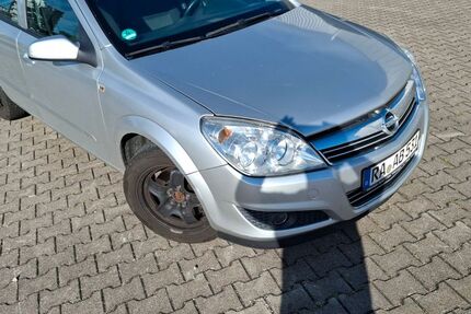 Opel Astra 200.000 km 850 &euro; Au am Rhein 76474