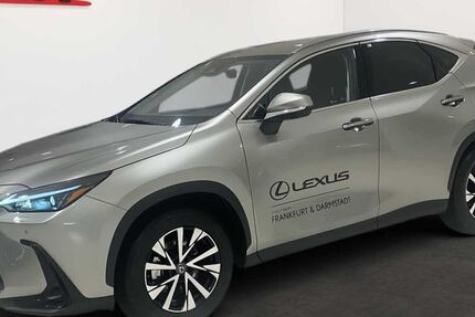 Lexus NX 350h 7.000 km 47.850 &euro; Frankfurt 60314