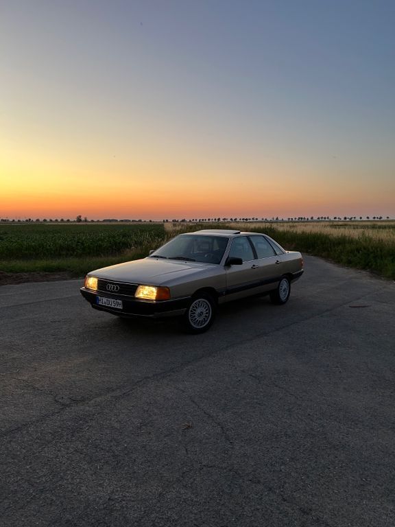 Audi 100 306.000 km 3.200 € Sarstedt 31157