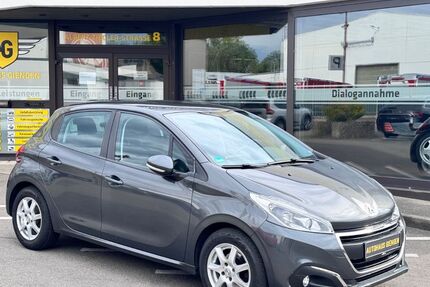 Peugeot 208 117.922 km 5.400 &euro; Giengen 89537