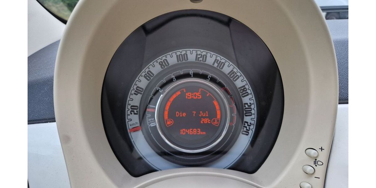 Fiat 500 105.000 km 4.790 &euro; Neunkirchen a. Br. 91077