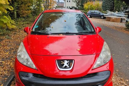 Peugeot 207 125.500 km 2.990 € Untergruppenbach 74199