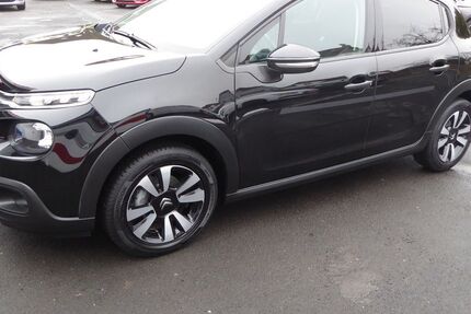 Citroen C3 33.990 km 11.995 &euro; Steinau 36396