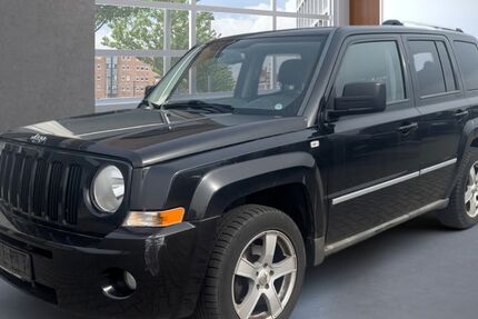 Jeep Patriot 325.000 km 3.500 &euro; Eilenburg 04838