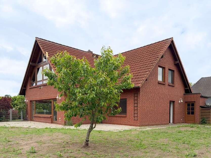 Haus zum Kaufen in Wittenburg 358.000 € 186 m²