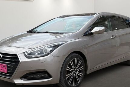 Hyundai i40 84.175 km 9.499 € Berlin 12681