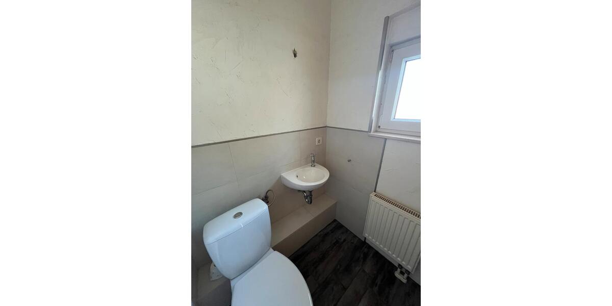 Reihenhaus mit Garten und eigenem Stellplatz in Ottersleben 4 zimmer