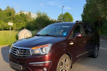 SsangYong Rodius 151.900 km 6.990 &euro; Schwarzenberg 08340