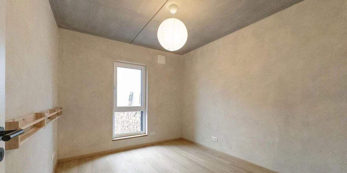 Einfamilienhaus Würzburg Heidingsfeld - 8 Zimmer, 215 m&sup2;, 1.095.000&euro; | Angebot:25566089