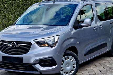 Opel Combo 155.000 km 10.999 &euro; Bad Lippspringen 33175