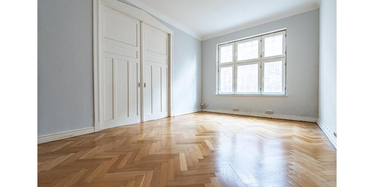 Etagenwohnung Flensburg - 1 Zimmer, 27 m&sup2;, 304&euro; | Angebot:26548883