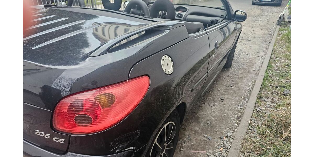 Peugeot 206 148.000 km 1.700 &euro; Berlin 10961