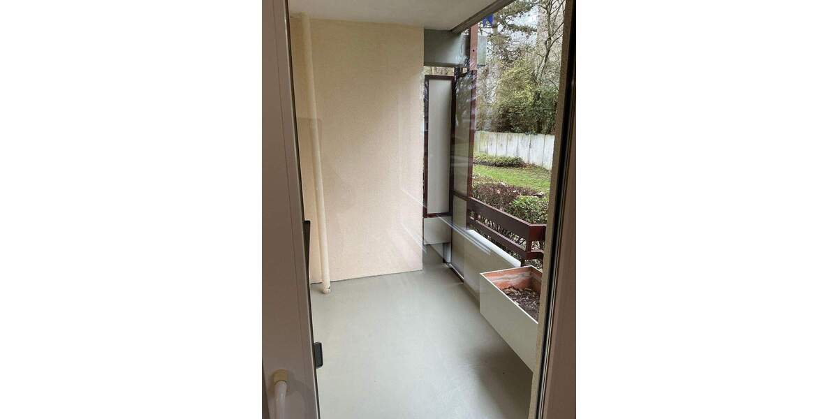 Etagenwohnung Wiesbaden Erbenheim - 1 Zimmer, 43 m&sup2;, 516&euro; | Angebot:25915842