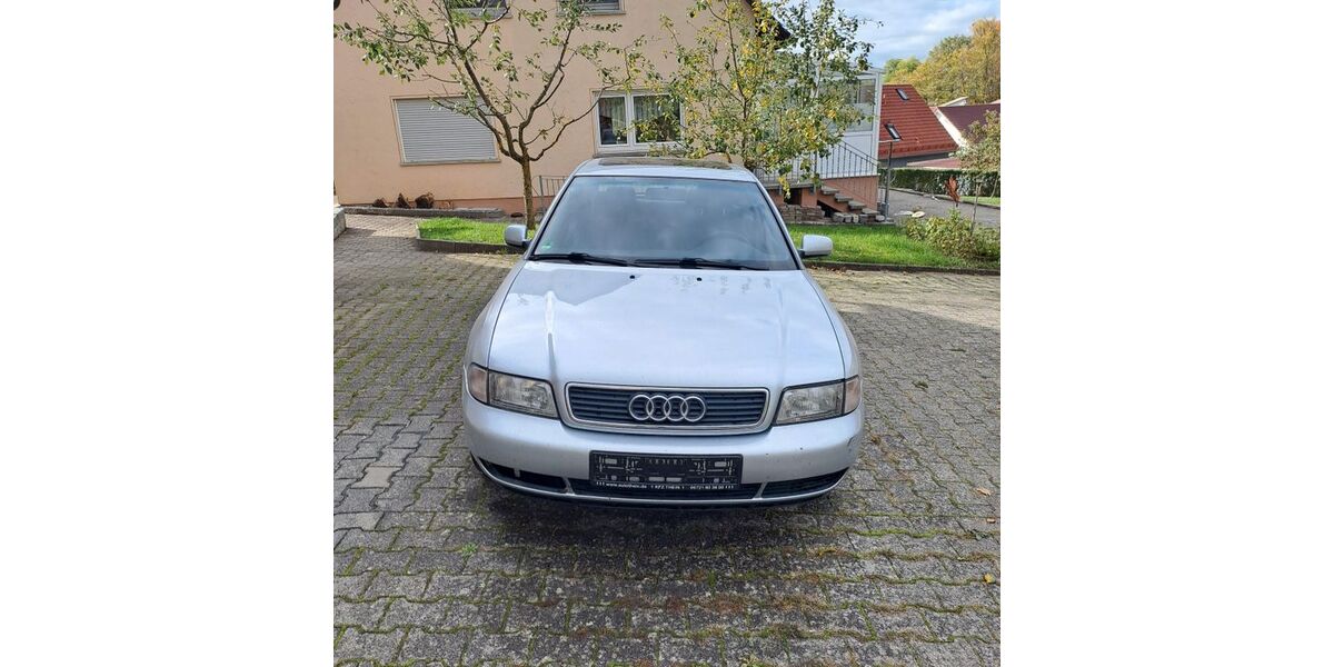 Audi A4 150.000 km 1.300 &euro; Bad Königshofen 97631