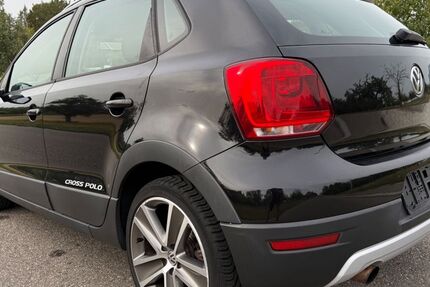 VW Polo 147.200 km 4.999 &euro; Marbach 71672