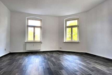 Wohnung Eibenstock - 2 Zimmer, 66 m&sup2;, 220&euro; | Angebot:26494573