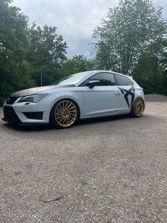 Seat Leon 148.000 km 16.500 € Hohenstein 72531